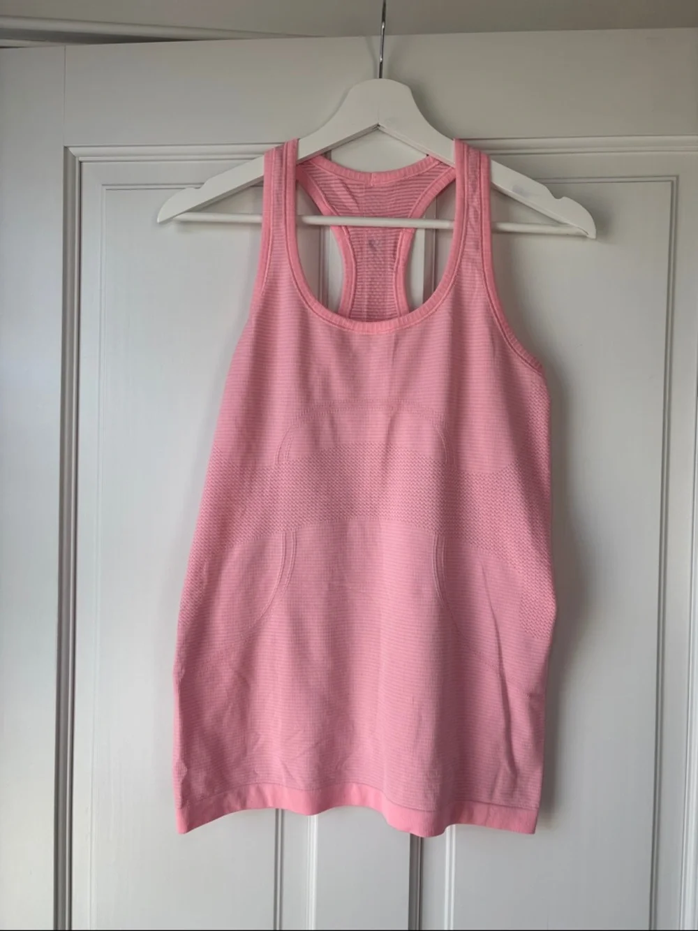Lululemon Swiftly Tech Racerback Tank Top Pink Taupe size 8 - Picture 6 of 7